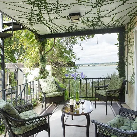 Lakehouse Bed And Breakfast Canyon Lake Exterior photo