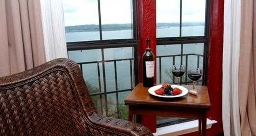 Bed & Breakfast Lakehouse Canyon Lake