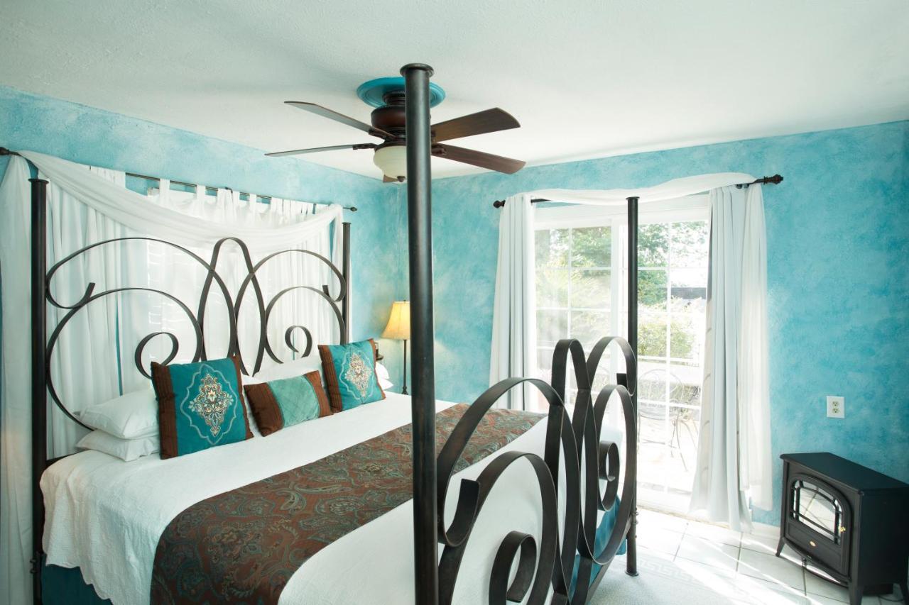 Bed & Breakfast Lakehouse Canyon Lake